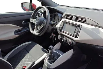 Nissan Micra 2018 photo 2