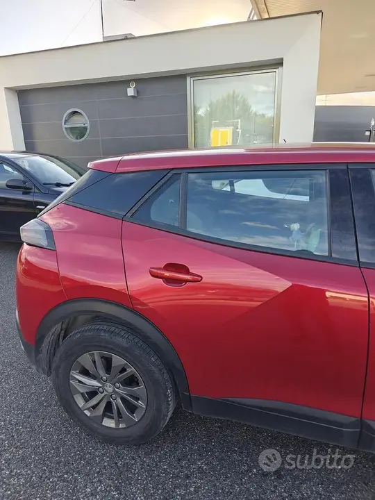 Peugeot 2008 2020 photo 4