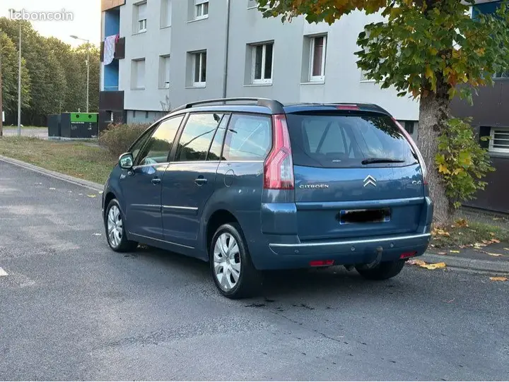 Citroen C4 Picasso 2009 photo 2