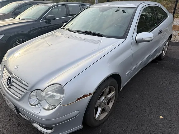 Mercedes-Benz C180