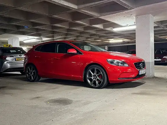 Volvo V40 2015 photo 2