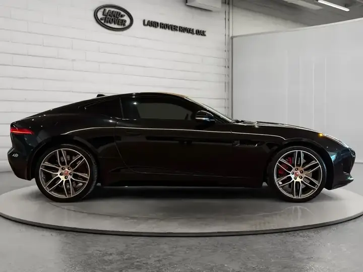 Jaguar F-Type 2015 photo 4