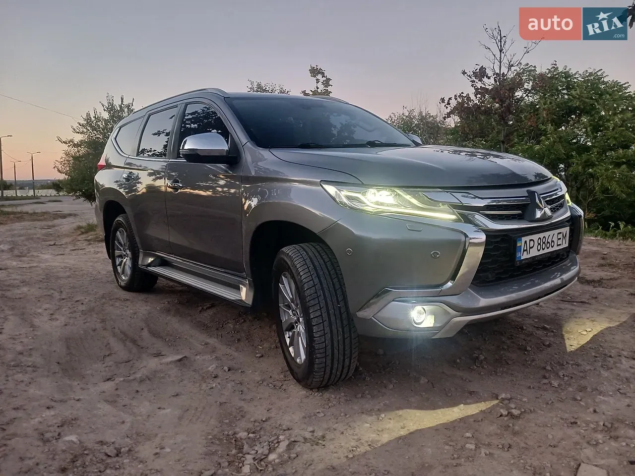 Mitsubishi Pajero Sport 2017 photo 4