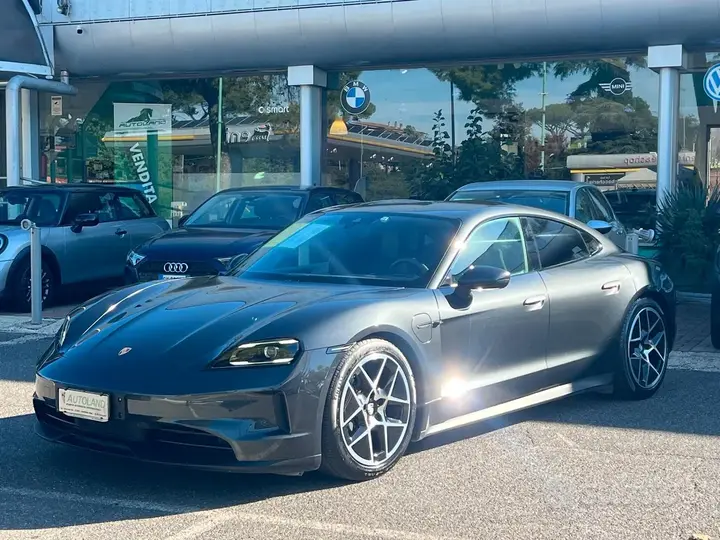 Porsche Taycan