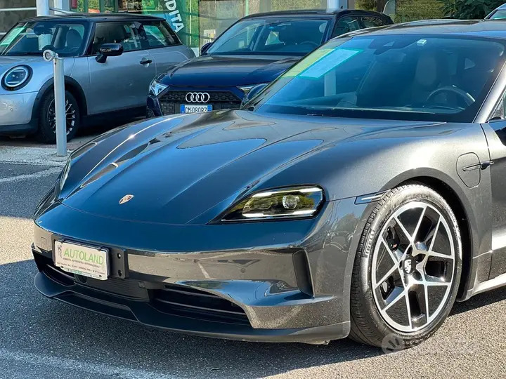 Porsche Taycan 2024 photo 3