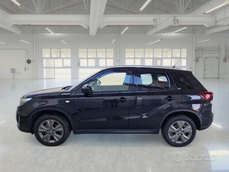 Suzuki Vitara 2023 photo 5