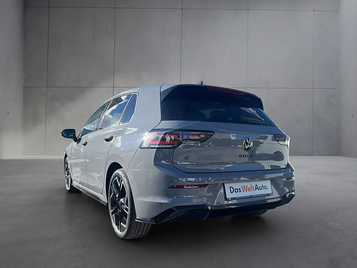 Volkswagen Golf 2026 photo 3