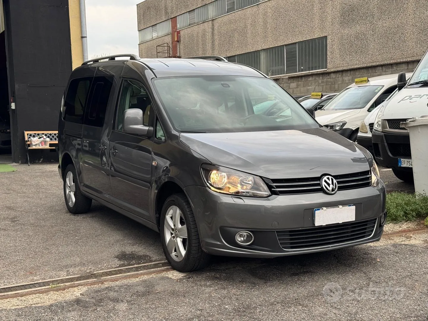 Volkswagen Caddy 2014 photo 2