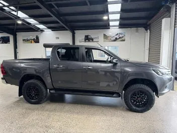 Toyota Hilux 2018 photo 2