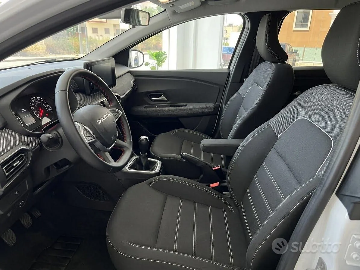 Dacia Jogger 2024 photo 2