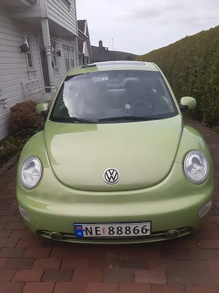 Volkswagen New Beetle 2001 photo 3