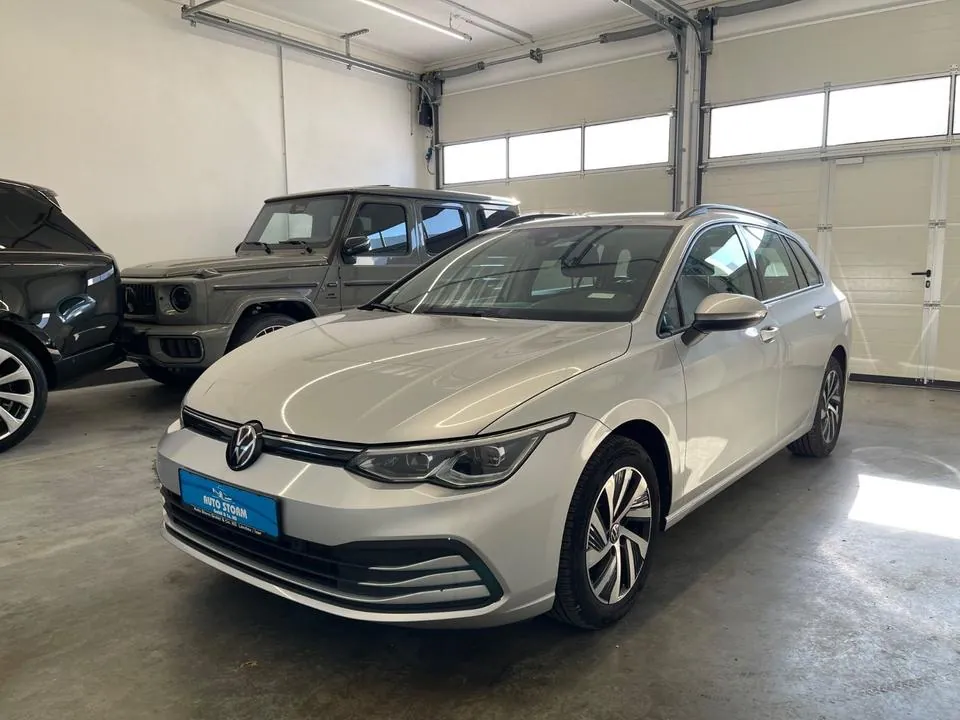 Volkswagen Golf Viii