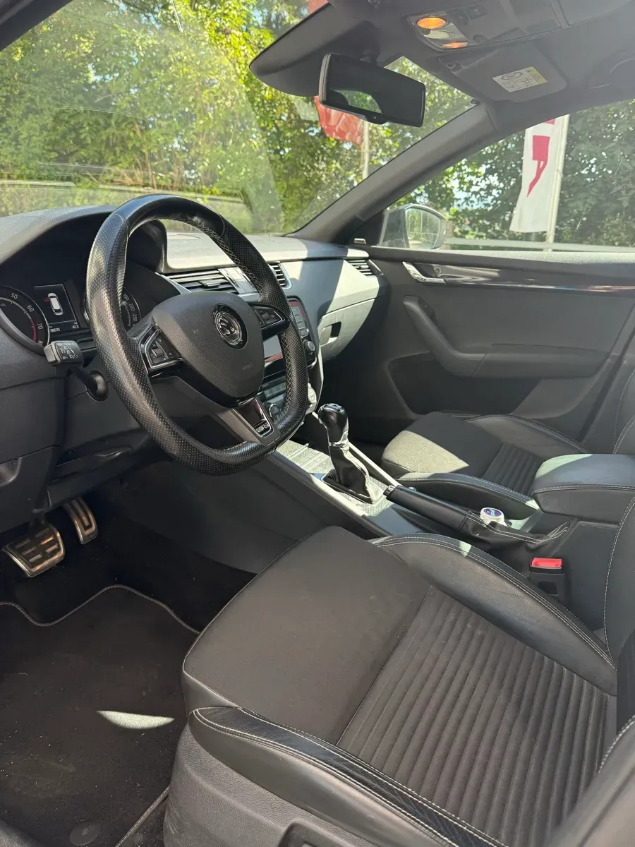 Skoda Octavia 2014 photo 3