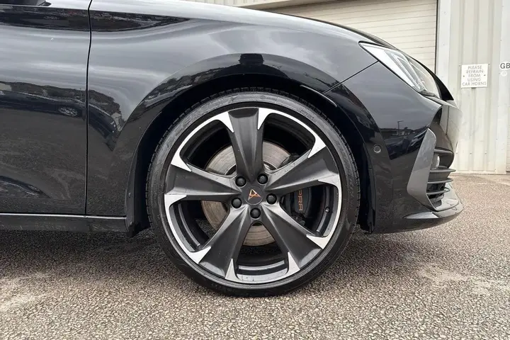 Cupra Leon 2023 photo 5