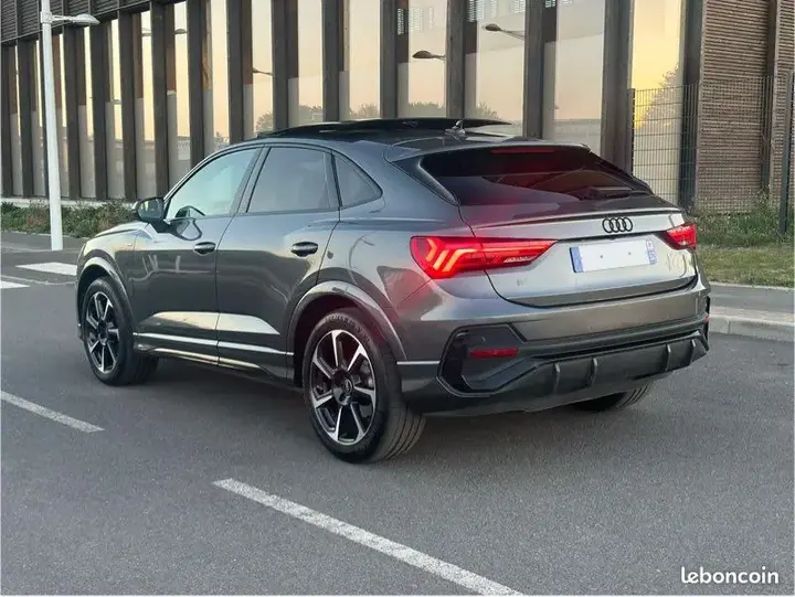 Audi Q3 2023 photo 5