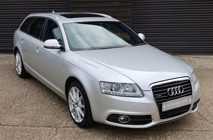 Audi A6 Avant 2010 photo 2