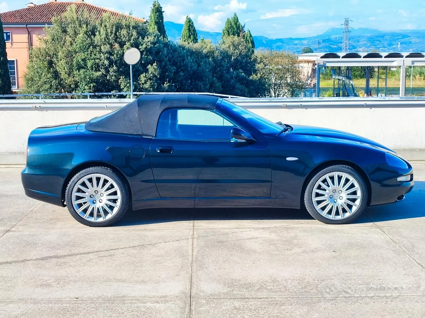 Maserati Spyder 2002 photo 5