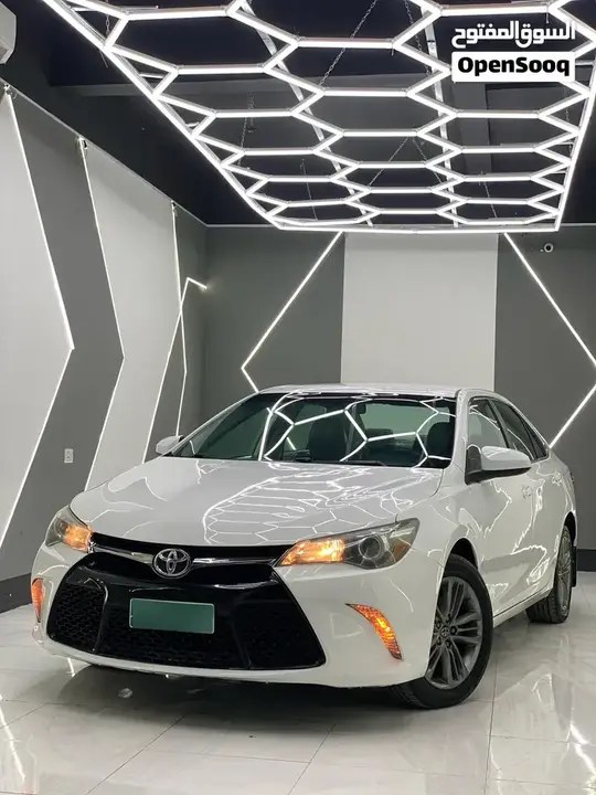 Toyota Camry 2017 photo 3
