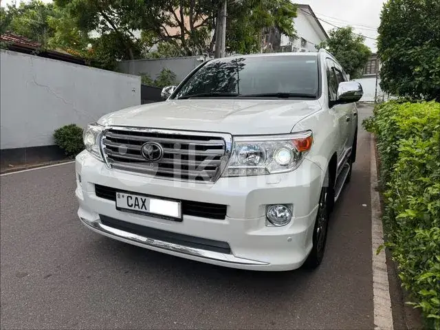 Toyota Land Cruiser 2015 photo 3