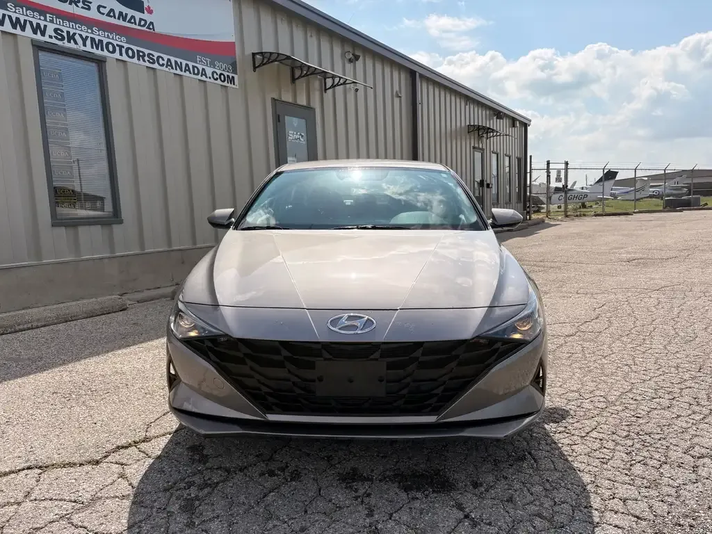 Hyundai Elantra 2023 photo 2
