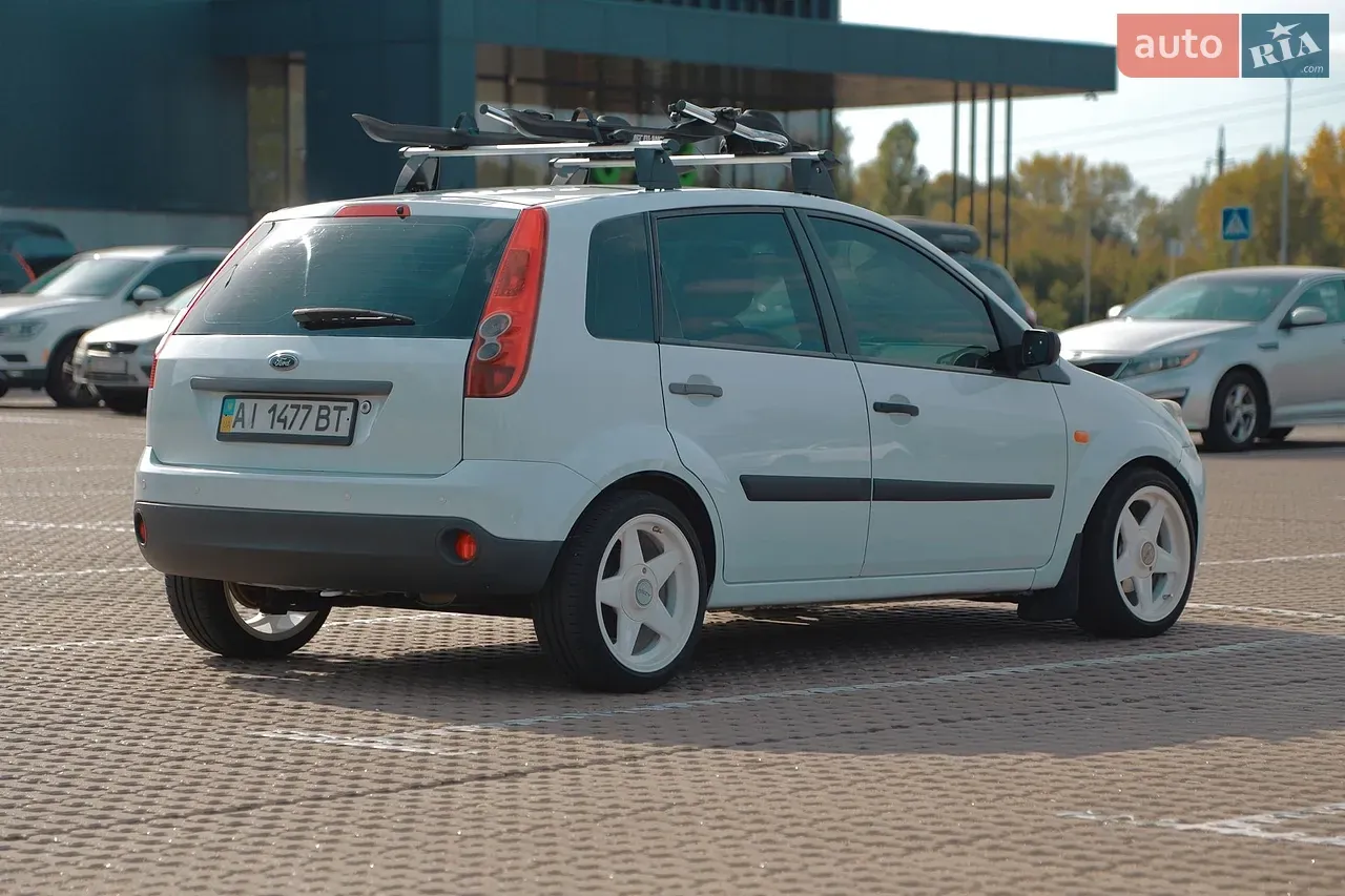 Ford Fiesta 2007 photo 3