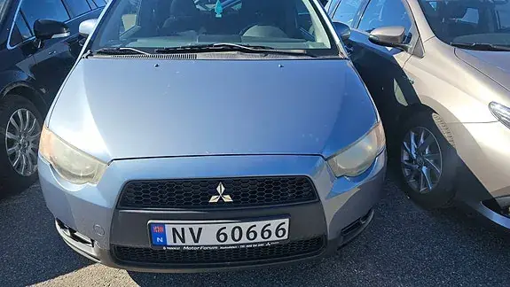 Mitsubishi Colt 2009 photo 5