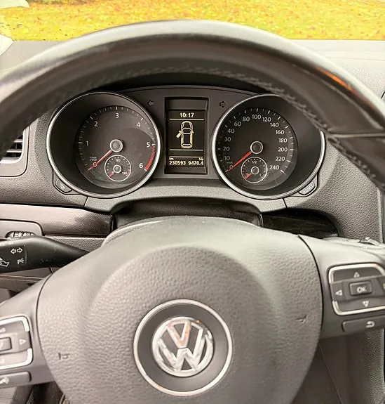 Volkswagen Golf Vi 2010 photo 5
