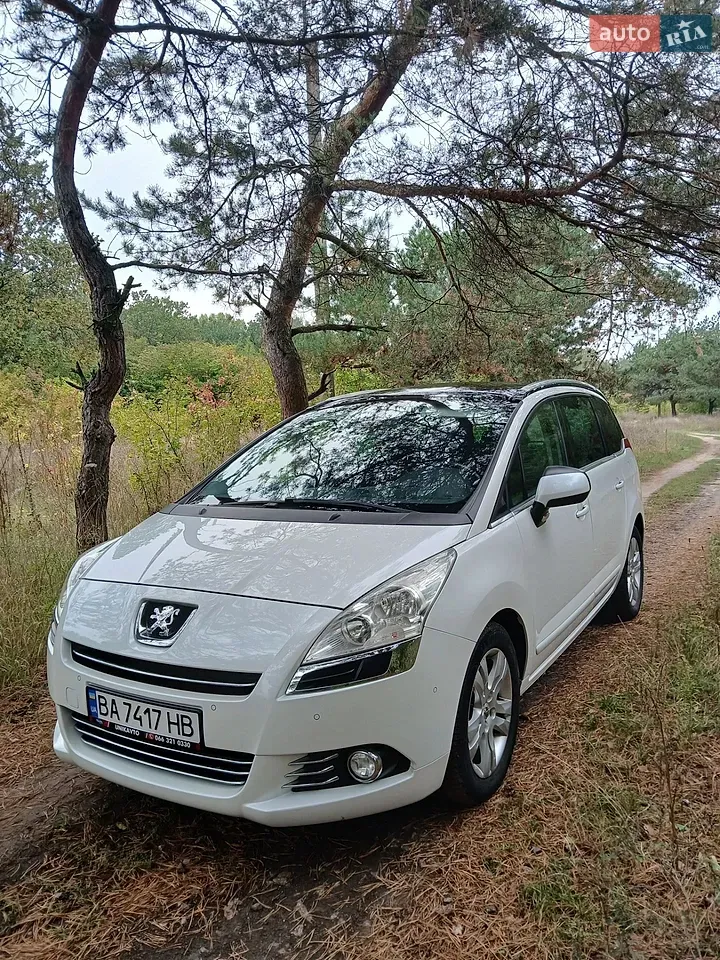 Peugeot 5008