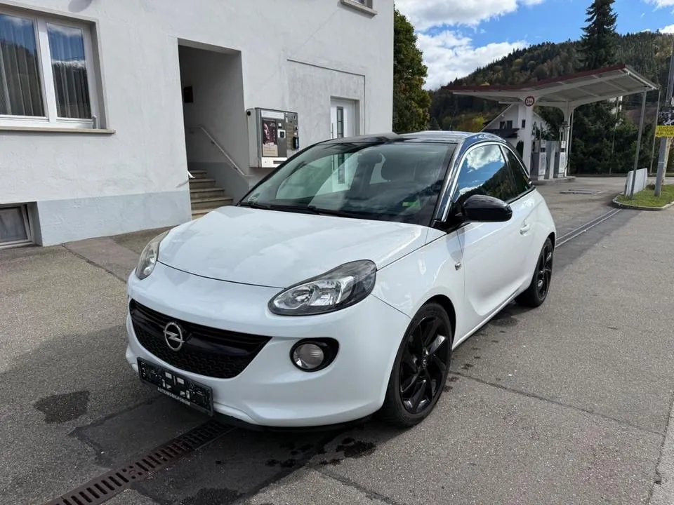 Opel Adam