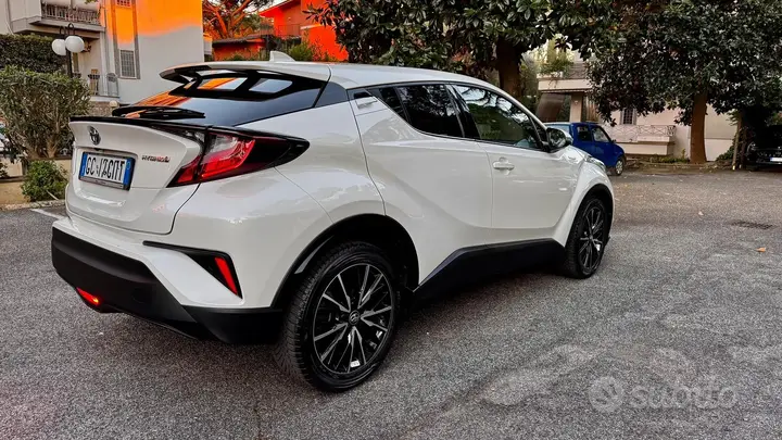 Toyota C-Hr 2020 photo 4