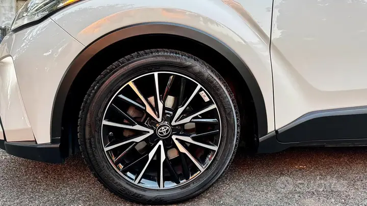 Toyota C-Hr 2020 photo 5