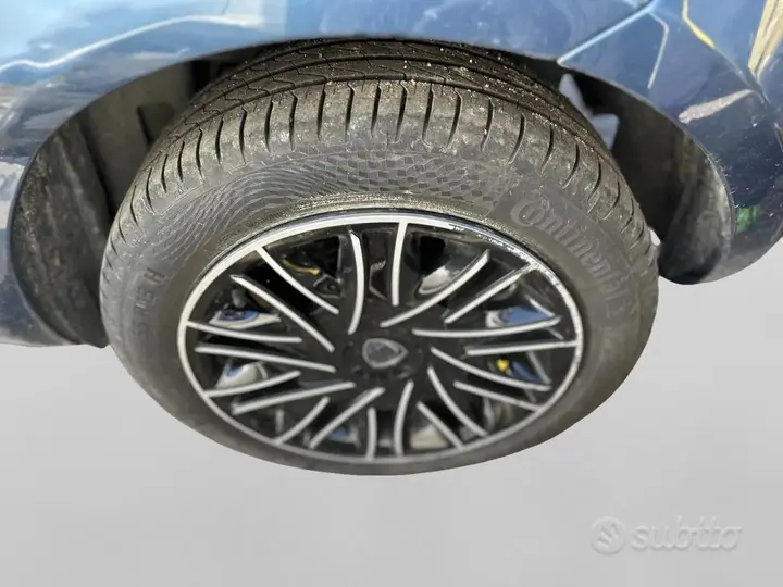 Lancia Ypsilon 2023 photo 5