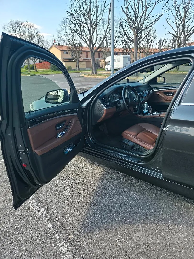 BMW 5 Series 2013 photo 4