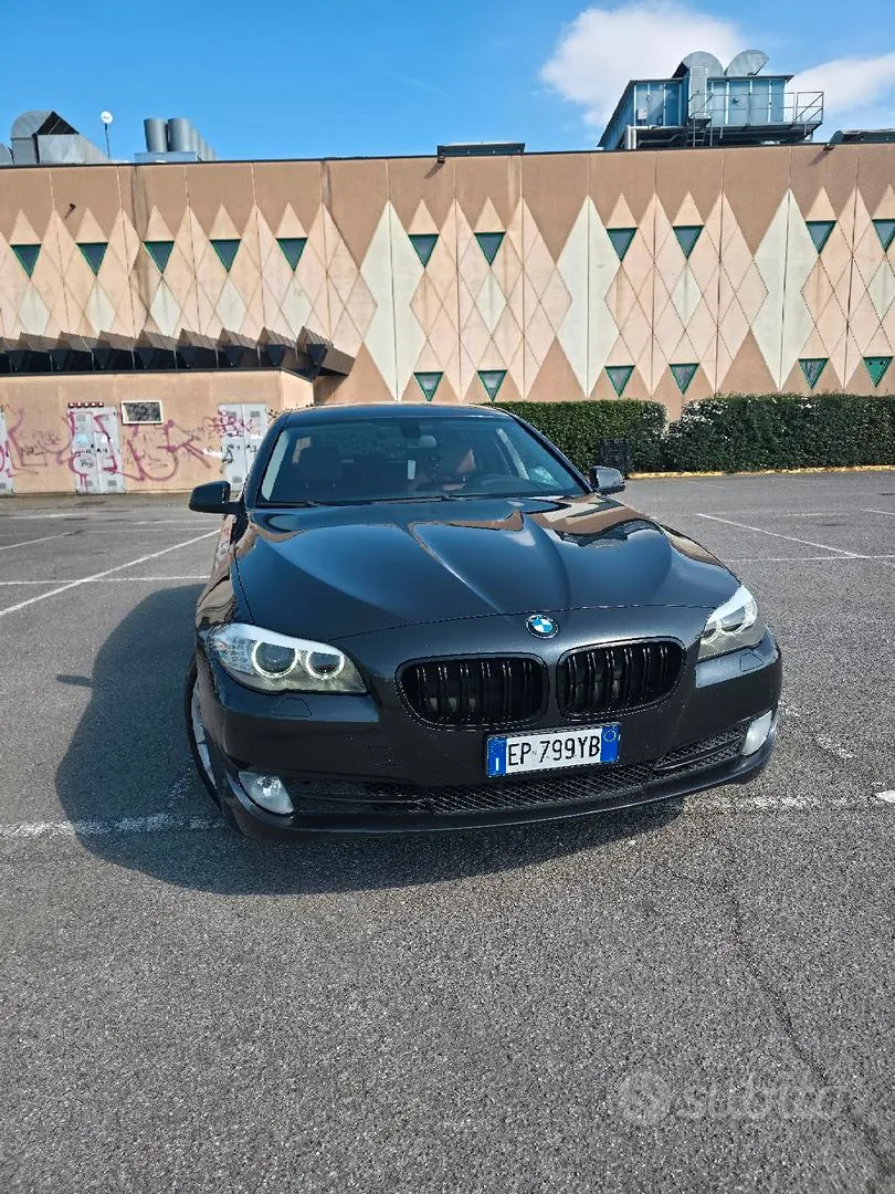 BMW 5 Series 2013 photo 2