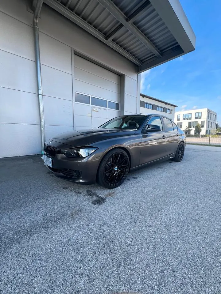 BMW 320D F30