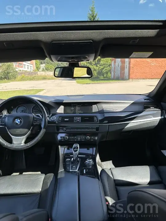 BMW 525 2011 photo 3