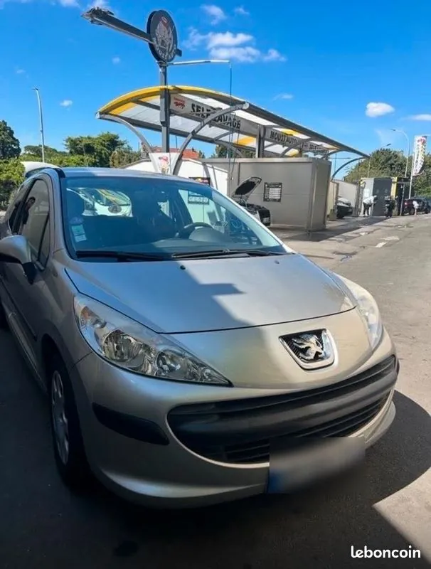 Peugeot 207