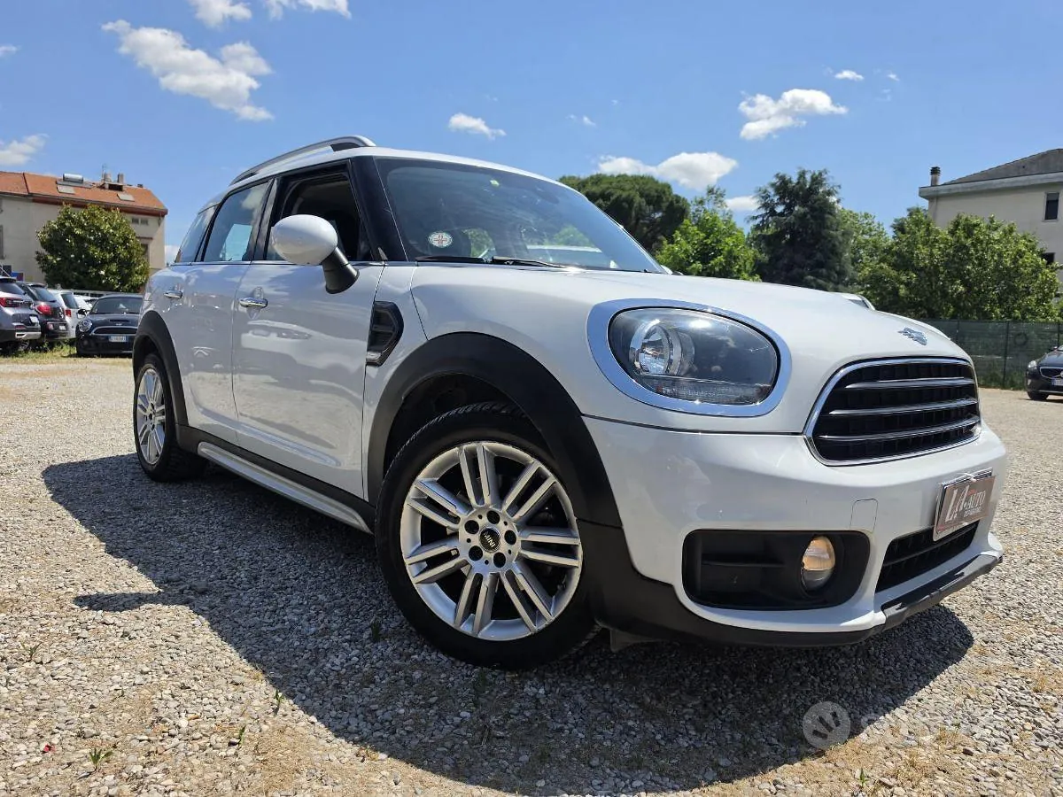 Mini Countryman 2019 photo 2