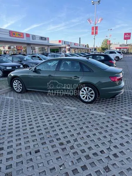 Audi A4 2023 photo 4