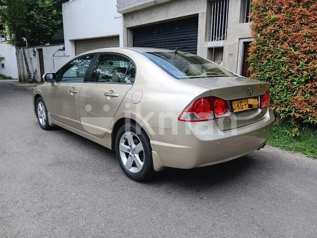 Honda Civic 2006 photo 2