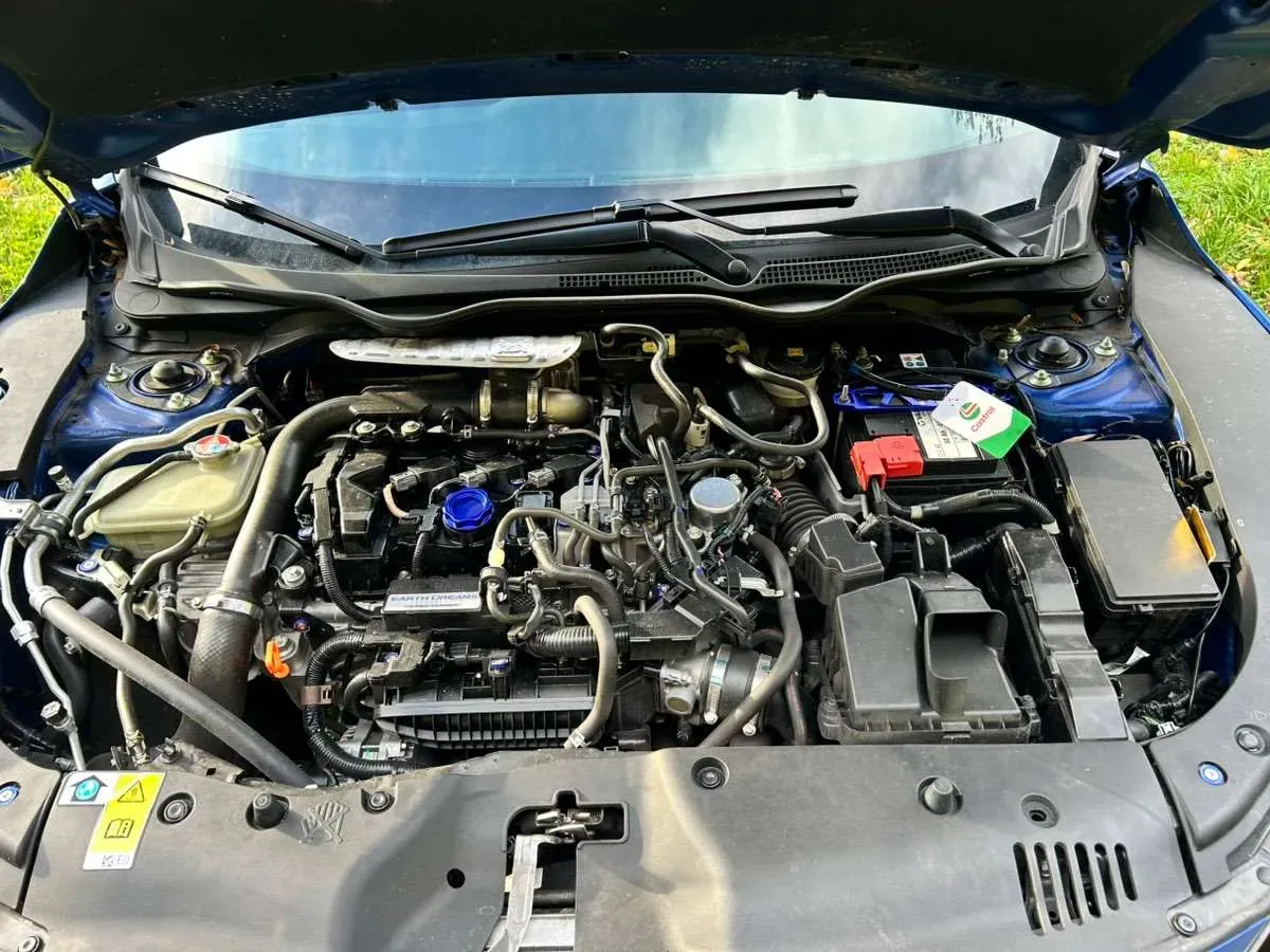 Honda Civic 2022 photo 3