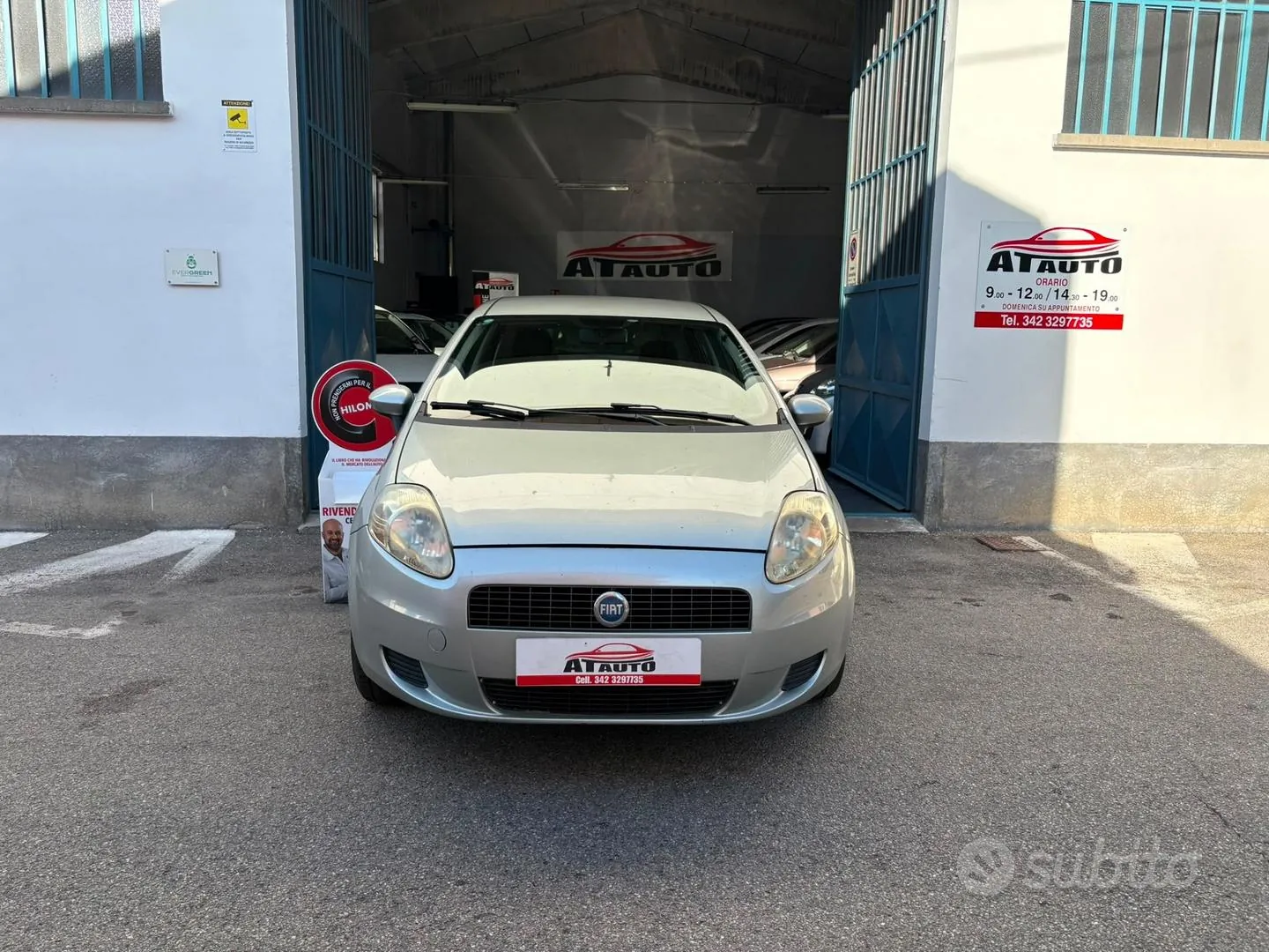 Fiat Grande Punto 2006 photo 2