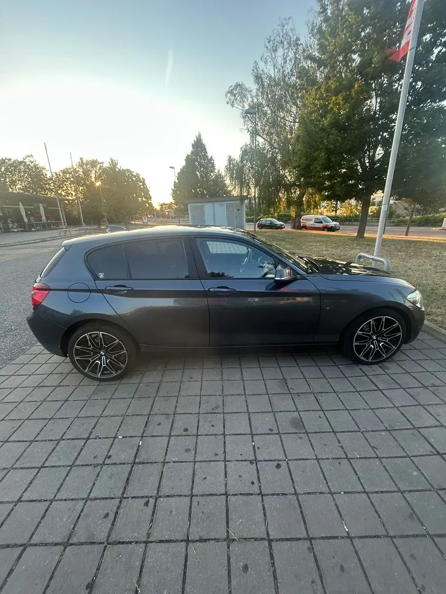 BMW 1 Series 2014 photo 2