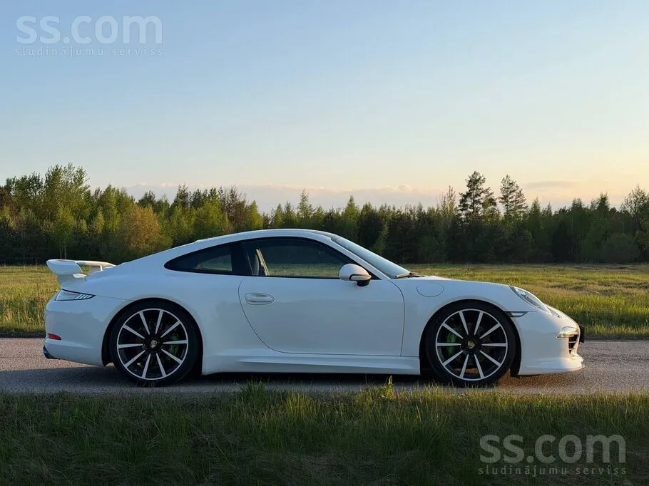 Porsche 911 2014 photo 2