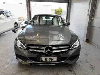 Mercedes-Benz C200 2018 photo 3