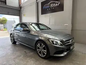 Mercedes-Benz C200 2018 photo 2