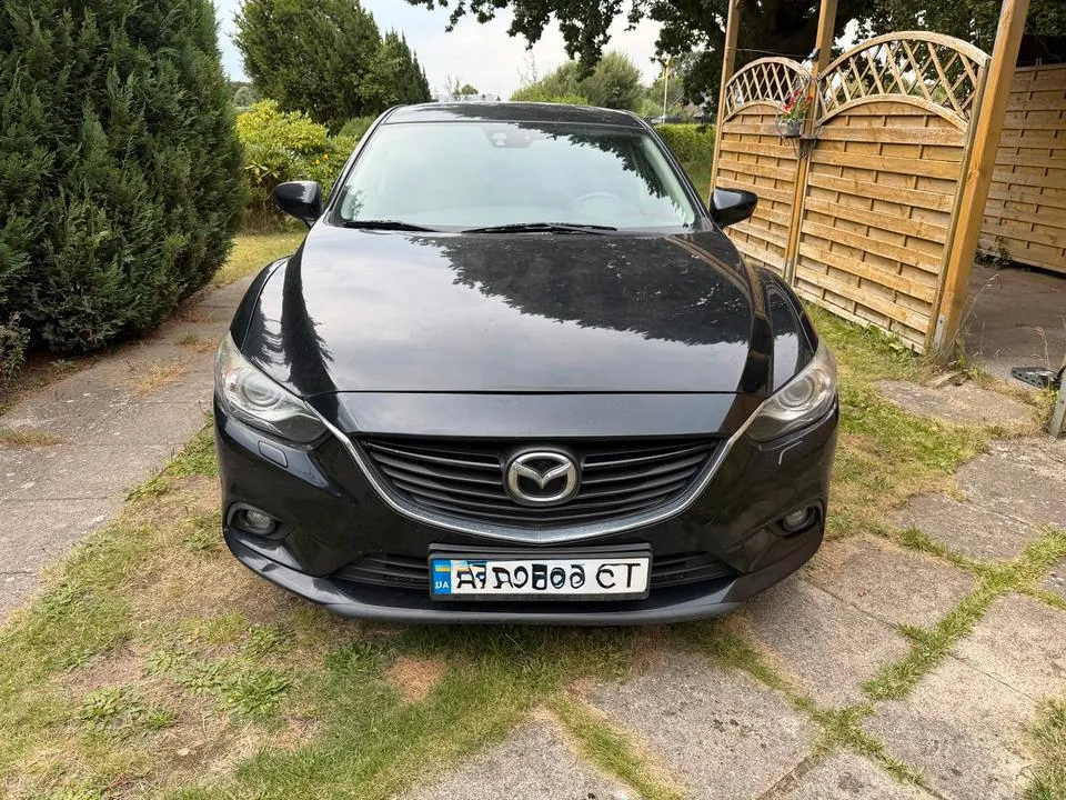Mazda 6