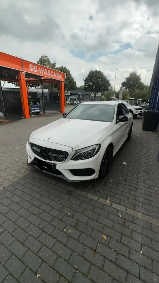 Mercedes-Benz C250