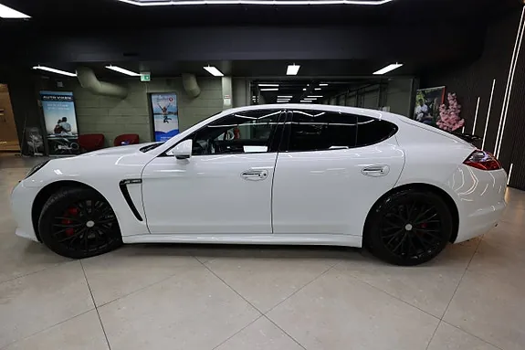 Porsche Panamera Gts 2013 photo 5