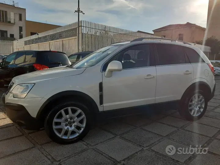 Opel Antara 2009 photo 2